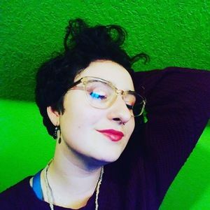 Meet your Posher, Tess